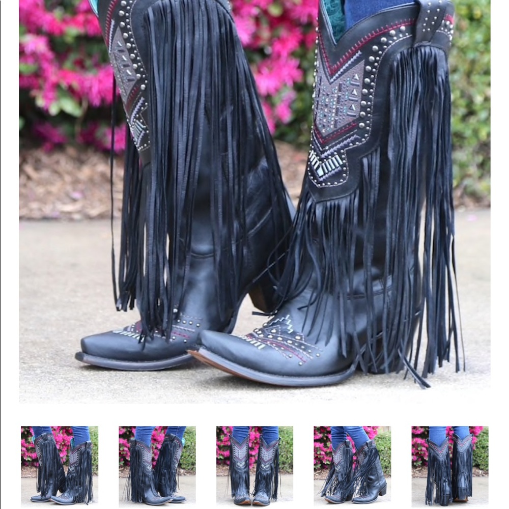 Corral Snip Toe Fringe Boots